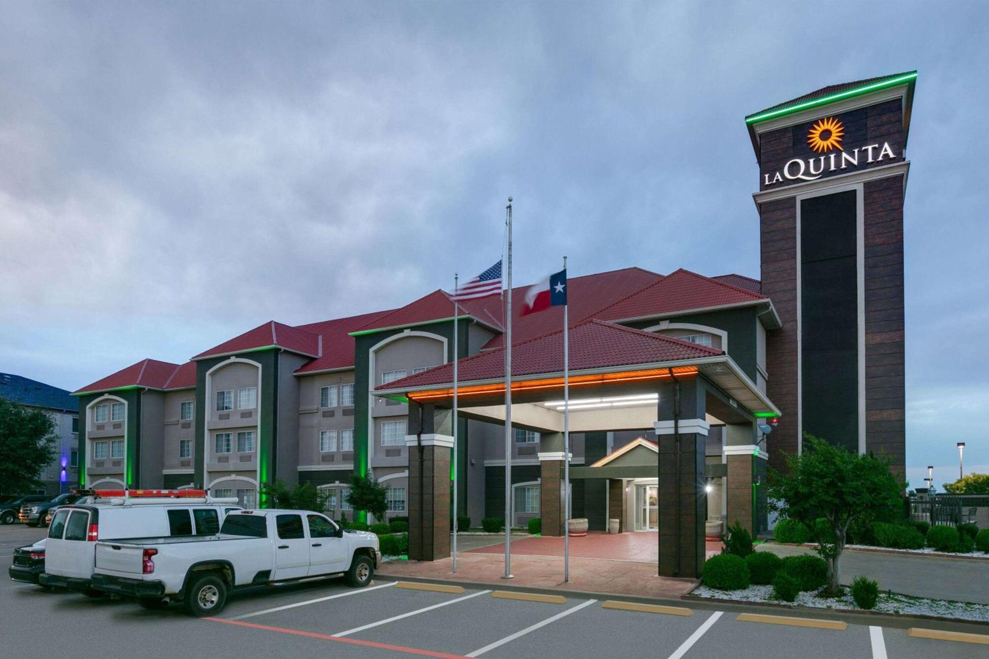 La Quinta By Wyndham Уэтерфорд Экстерьер фото